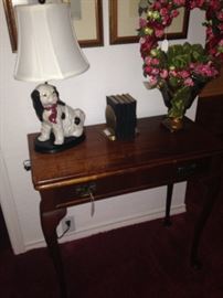 Staffordshire-like dog lamp
