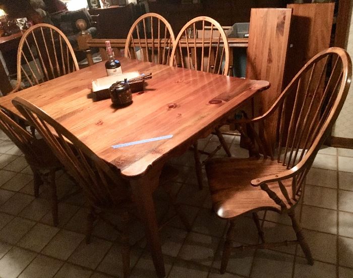 Table with 2 leaves, 6 chairs