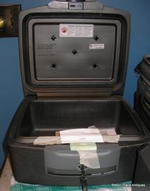 Waterproof Safe Sentry Safe