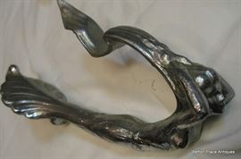 This is a hook, but similar to the hood ornament  from the Pontiac
