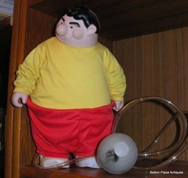 This guy is naughty, squeeze and he moons, sorry 