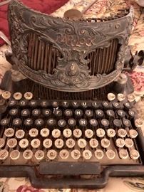 Antique Bar-Lock typewriter