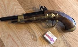 Replica Spanish gun