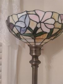 This lamp is super tall and pretty pretty!