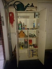 There are 3 storage cabinets in the garage!!