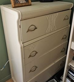 Painted chest of drawers