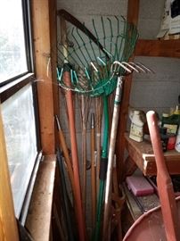 Lawn and garden tools