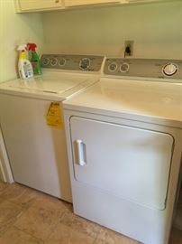 washer & dryer