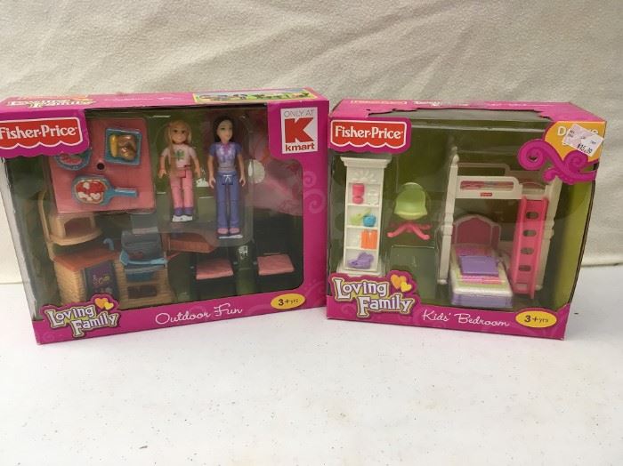 FISHER-PRICE LOVING FAMILY