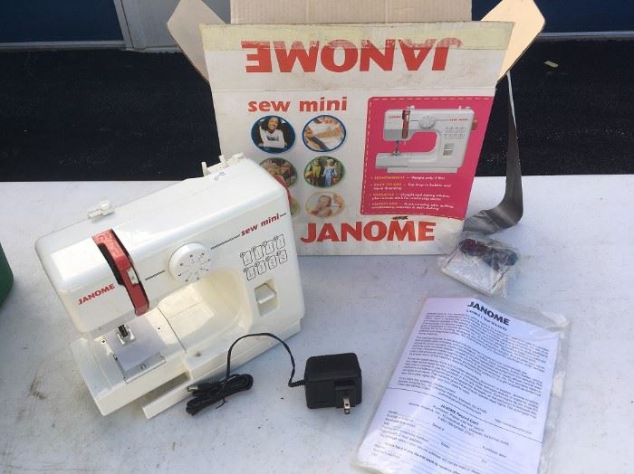 JANOME SEW MINI