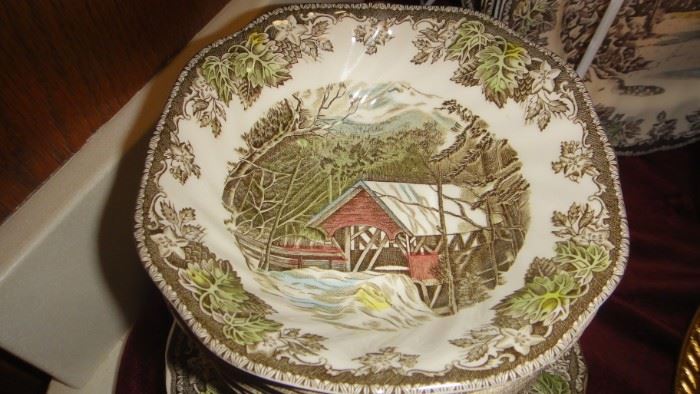 China, Johnson Brothers, " The Friendly Village"