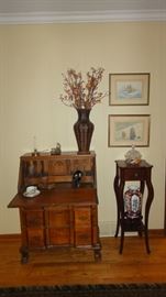 Drop front desk