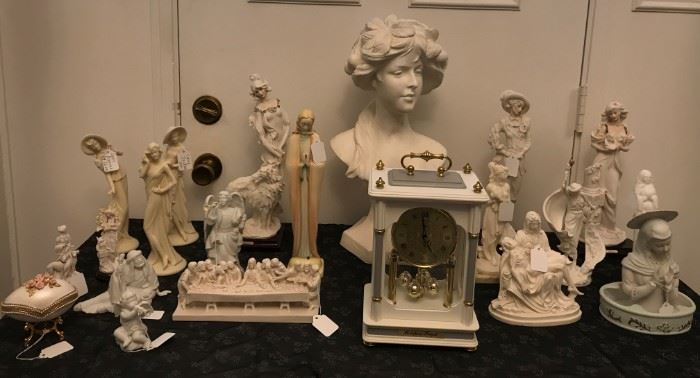 Selection of Figurines, Clock