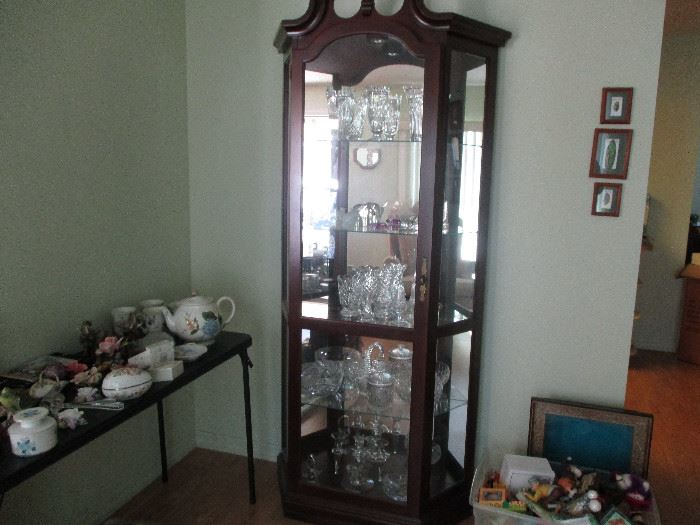 Curio cabinet