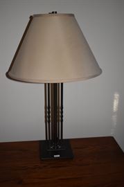 HUBBARDTON LAMP