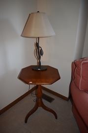ACCENT TABLE, LAMP