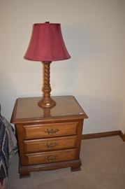 NIGHTSTAND, LAMP