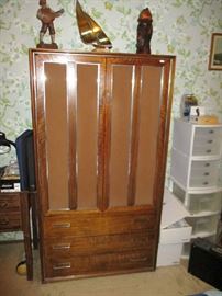 VINTAGE ARMOIRE