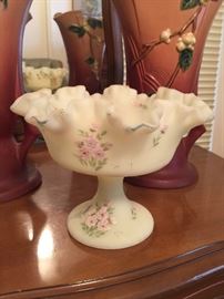 #82 Fenton Frosted Cream Glass Ruffled Edge Hand-Painted & Signed Compote - Jan Chapman $35.00
