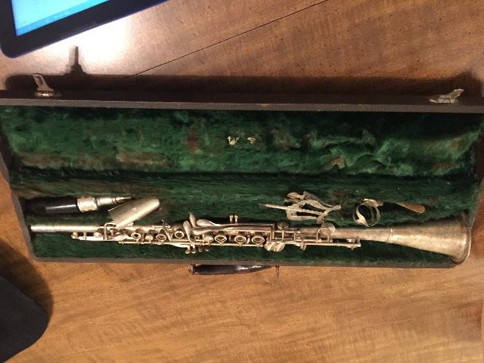 #87 Gladiator Metal Clarinet - Nickel Plated Clarinet $40.00 
