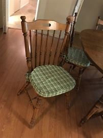 #12 laminate top wood legs and chairs dining table w 8 chair and 1leaf 48-60x48x30 $220.00