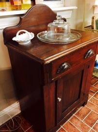 Antique Washstand..... Its Adorable