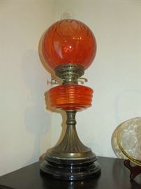 Antique Veritas Victorian Oil Lamp