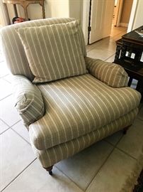 Lovely Arm Chair with Wheels 