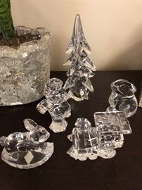 Crystal figurines
