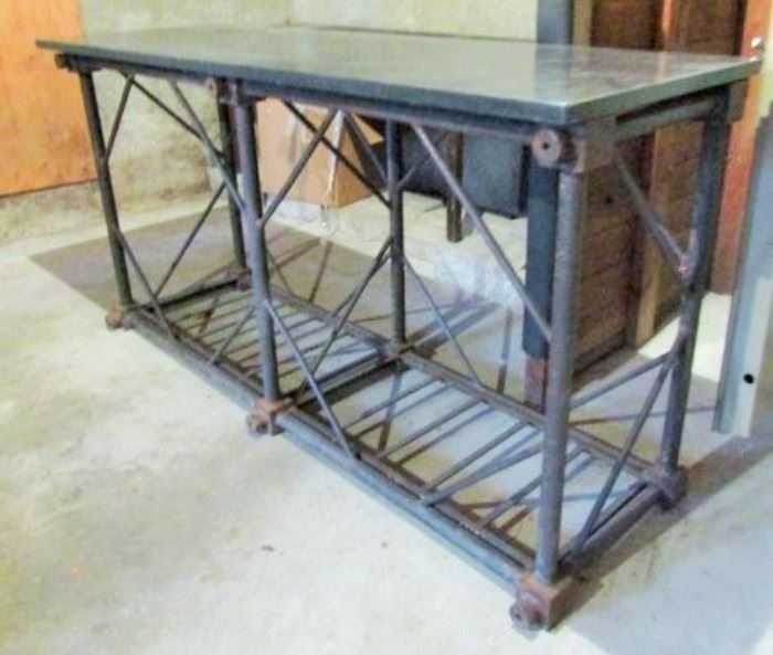 Outdoor buffet table made of iron and marble
