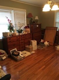 Full Size Bedroom Group, Home Decor