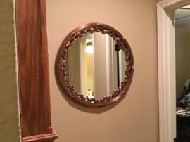 Wall mirror