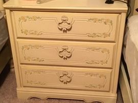 Chest with shelf unit