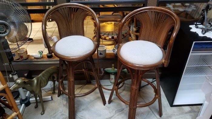 bamboo bar stools