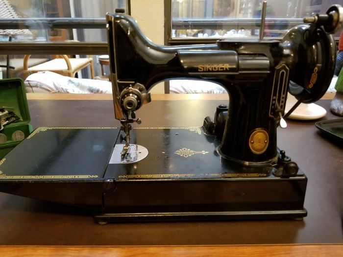 Singer Portable Electric Sewing Machine 2-1-1 