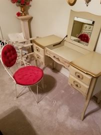 Vanity and chair - there is also a matching dresser and 2 nightstands