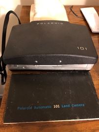 Polaroid Automatic 101 Land Camera