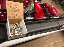 Ford F-150 tonneau cover
1997- 2003