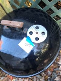 Weber Charcoal Grill           https://ctbids.com/#!/description/share/63698