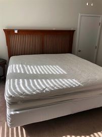 King Bed  https://ctbids.com/#!/description/share/63727