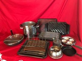 Assorted Cookware https://ctbids.com/#!/description/share/63745