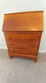 Secretary Desk https://ctbids.com/#!/description/share/63767