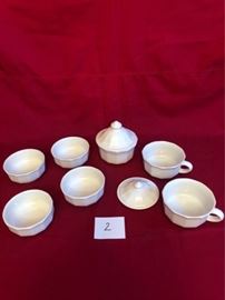 Pfaltzgraff Heritage Collection Bowls          https://ctbids.com/#!/description/share/63789