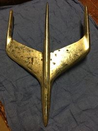 Olds hood ornament