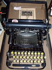 1920 Corona Typewriter