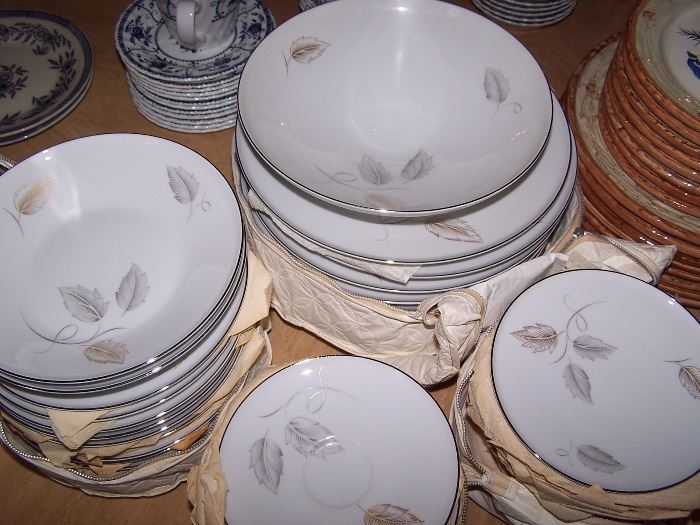 J L Hudson Co. Dishes