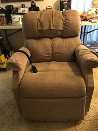 Lift chair 