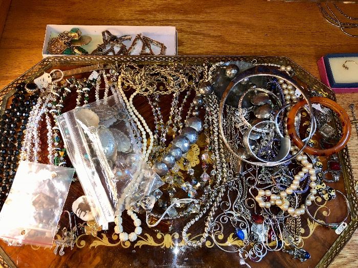 Lots of jewelry