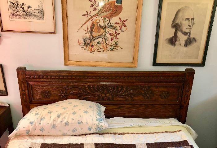 Carved Full size bedroom set