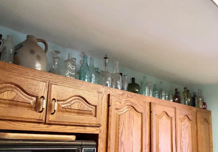 Bottles & jugs